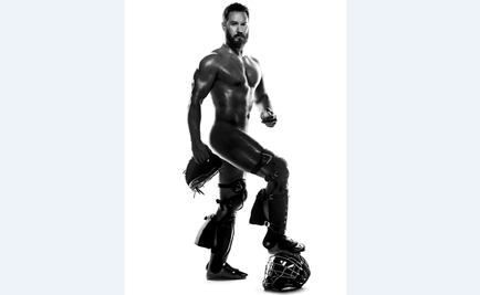 Sorprende con desnudo Zack de "Salvados por la campana"