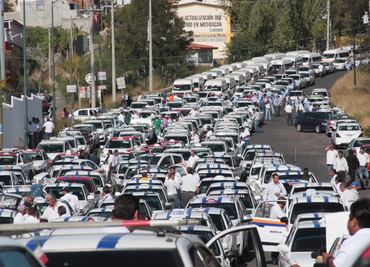 Taxistas se manifiestan contra plataformas también en Michoacán