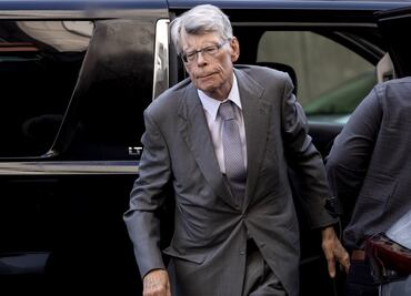 Stephen King es llamado a juicio por la fusión de las editoriales Penguin Random House y Simon & Schuster
