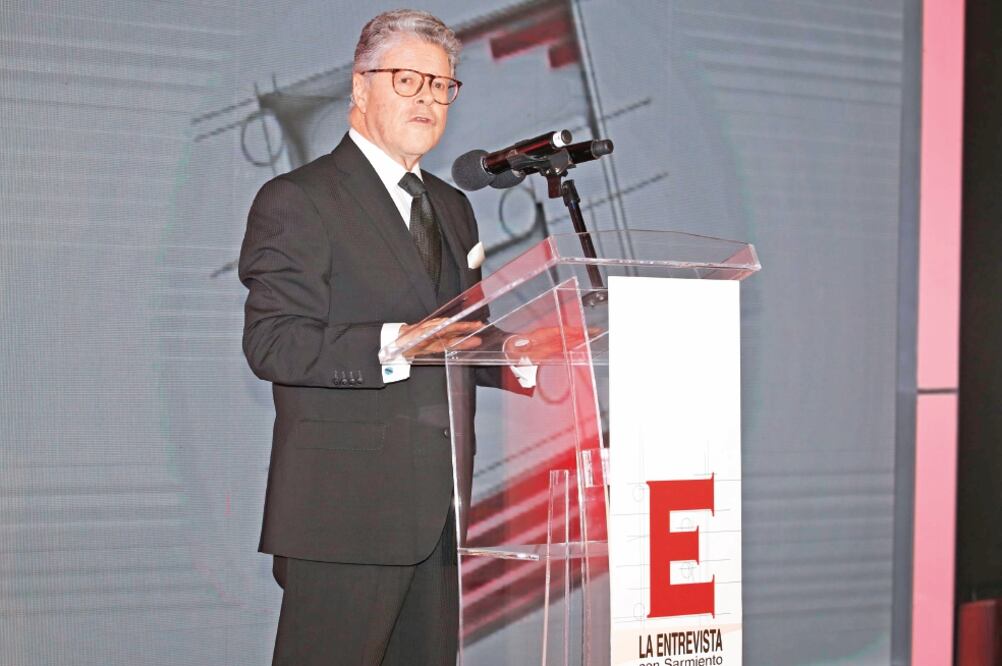 Sergio Sarmiento recordó que Ricardo Salinas Pliego creó el concepto. Foto: AGUSTÍN SALINAS. EL UNIVERSAL