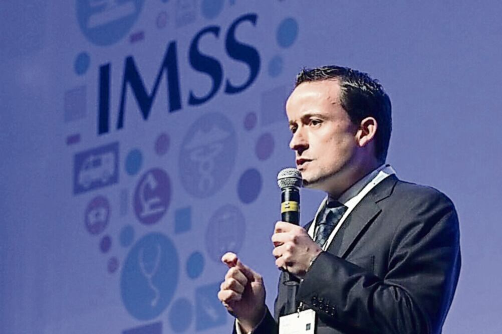 Mikel Arriola, director general del IMSS, dio el banderazo de salida a la Primera Olimpiada de la Innovación (IMSS)
