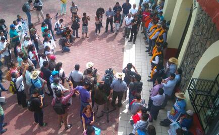 Mecanismo Especial de CIDH se reúne con padres de los 43