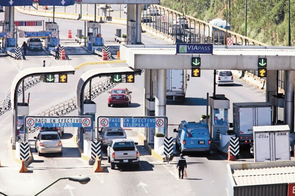Algunos tramos involucrados en el contrato revisado son Cuernavaca-Acapulco; Monterrey-Nuevo Laredo; Red México-Cuernavaca; México-Querétaro, y México-Puebla; Durango-Mazatlán, entre otros. Foto: ARCHIVO EL UNIVERSAL