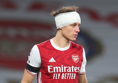 David Luiz, "Pido que todos oren por Raúl Jiménez"