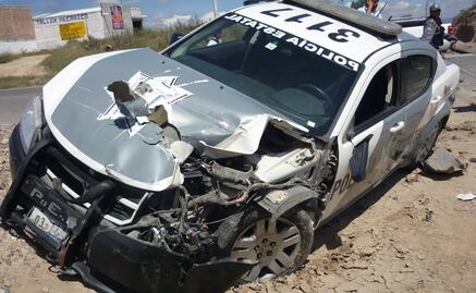 Automovilista embiste a patrulla con detenidos dentro en Culiacán, Sinaloa