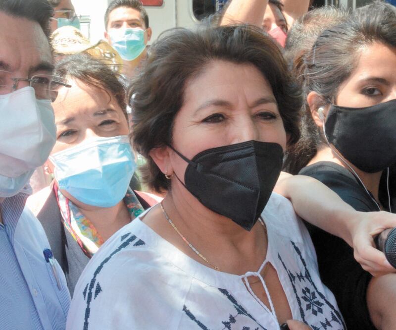 Delfina Gómez supervisó la jornada de vacunación. Foto: EMILIO VÁSQUEZ. EL UNIVERSAL
