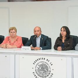 Vecinos exigen cambio de ruta de la Línea 5 del MB 