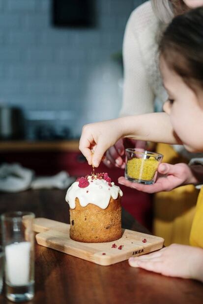 Incentiva la creatividad de los pequeños en la cocina, los expertos nos explican