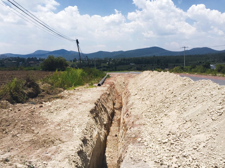 El gobierno municipal otorgó el 7 de febrero pasado el permiso a la empresa Gas Natural para la construcción del gasoducto. (EMILIO FERNÁNDEZ. EL UNIVERSAL)