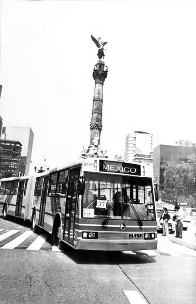 Cuando los autobuses en México eran como en Londres