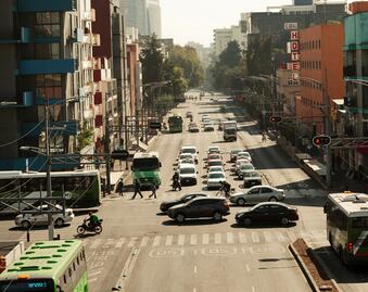 Los autos que pagarán multa en la CDMX por tener placas de otro estado