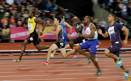 Bolt supera su eliminatoria de los 100 en Mundial 