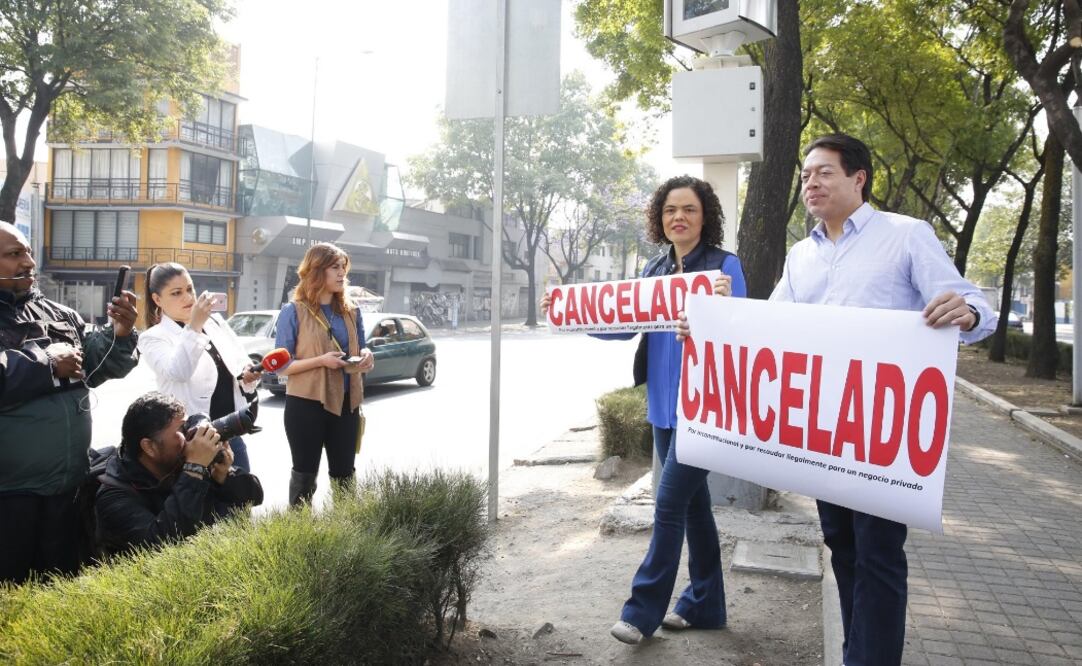 Esta semana, los senadores colocaron sellos de clausura a algunas cámaras. /Tomada de Twitter