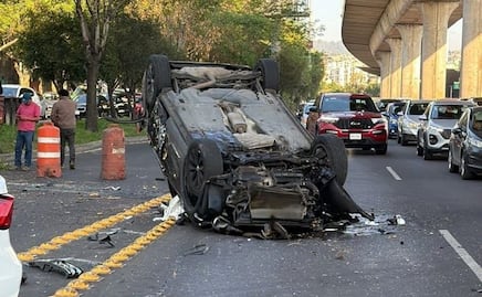 Volcadura en Periférico Sur deja dos lesionados en Tlalpan; víctimas no presentan lesiones de gravedad
