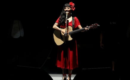 Mon Laferte: "Estoy aprendiendo a lidiar con la sobreatención de la gente"