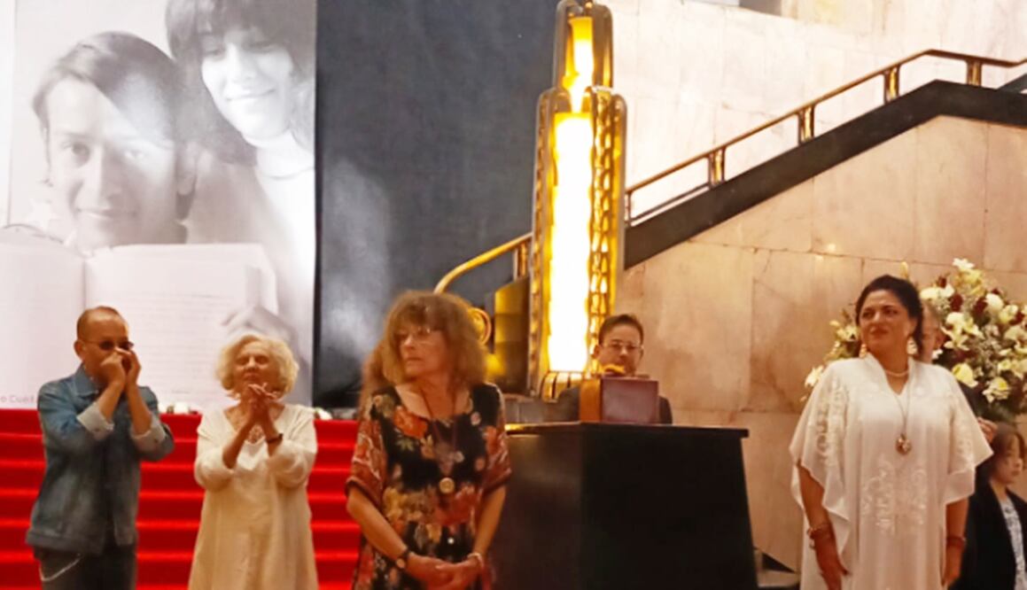 José Agustín (QEPD) fue homenajeado en Bellas Artes esta tarde.
Foto: EL UNIVERSAL / José Quezada