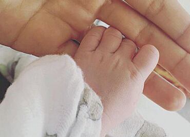 Sandra Echeverría se convierte en mamá