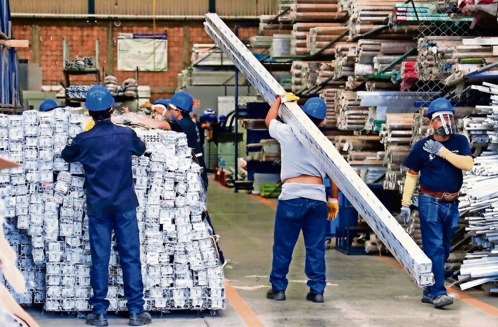 El nearshoring jugará a favor de México para sortear la volatilidad ante las elecciones de este año, señalan. Foto: Archivo | El Universal