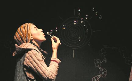 Anuncio de premios al teatro “es un disfraz”; otros lo defienden