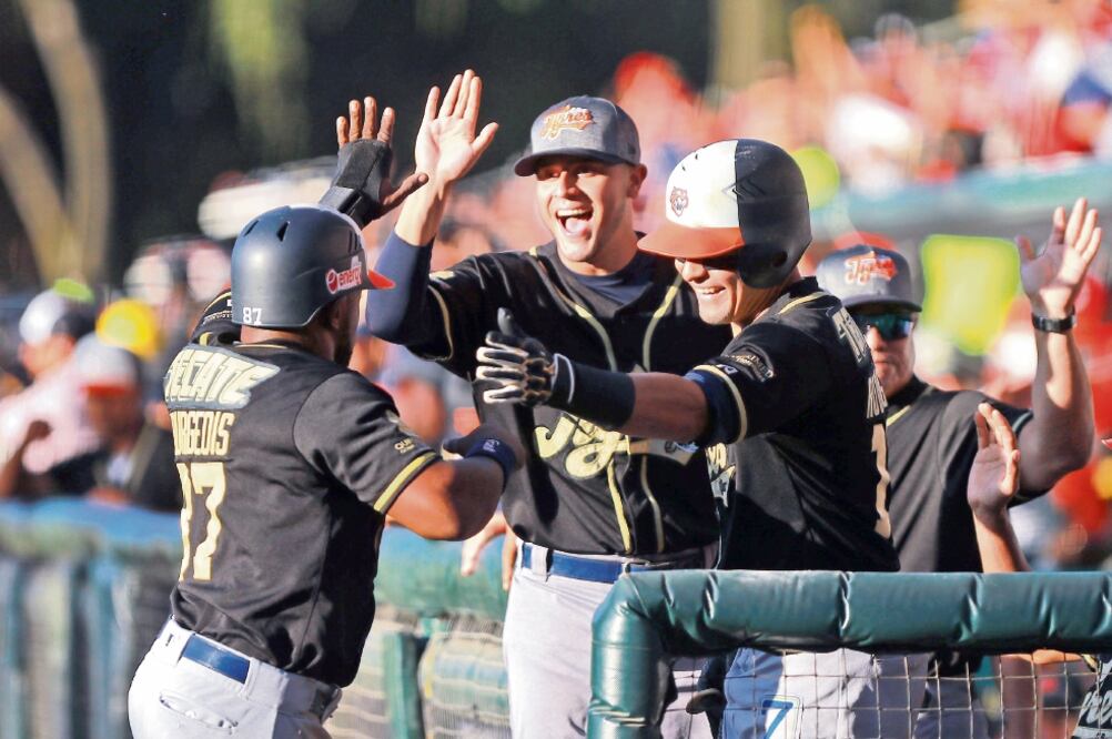 Los bengalíes tendrán que hacer pesar su casa, al ir abajo en la serie. Foto: HÉCTOR VIVAS. IMAGO7