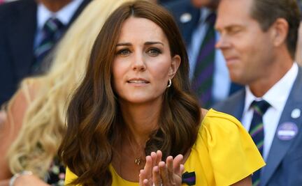 Kate Middleton le copia a Meghan Markle su vestido amarillo