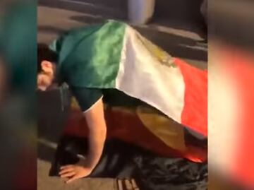 Tunden en redes a youtuber mexicano que ultrajó bandera alemana en Rusia