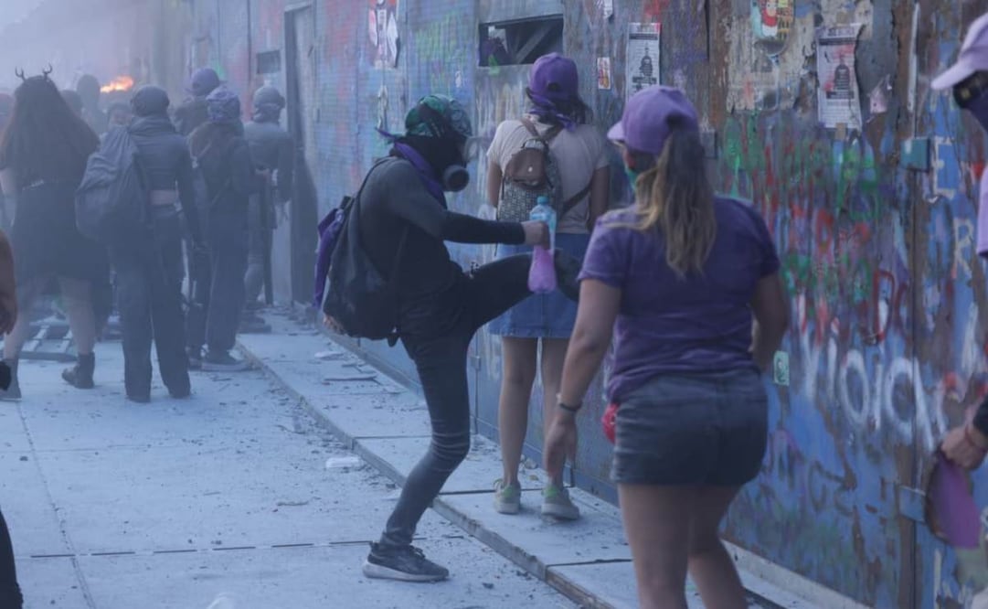 Aspectos de la marcha por el Día Internacional de la Mujer este domingo 8 de Marzo de 2026 en la Ciudad de México. Foto: Fernanda Rojas/ EL UNIVERSAL