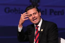 Enrique Peña Nieto reaparece en Ixtapan y las redes reaccionan a su imagen: “Como los buenos vinos”