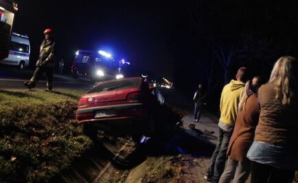 Exceso de velocidad lo hace perder el control; mueren dos