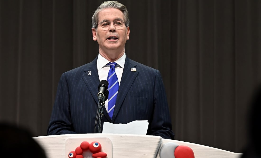 Bessent prevé que las negociaciones comerciales con EU estarán prácticamente concluidas en octubre, según Nikkei. Foto: EFE