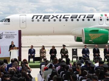 "Recuperar Mexicana de Aviación no es un capricho": Sheinbaum; aerolínea recibe el primer avión Embraer E195-E2 de Brasil