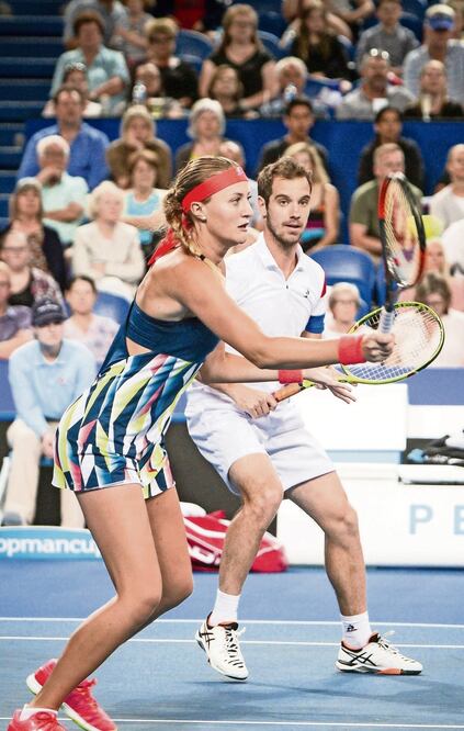 Los franceses ganaron el decisivo encuentro mixto (TONY MCDONOUGH. EFE)