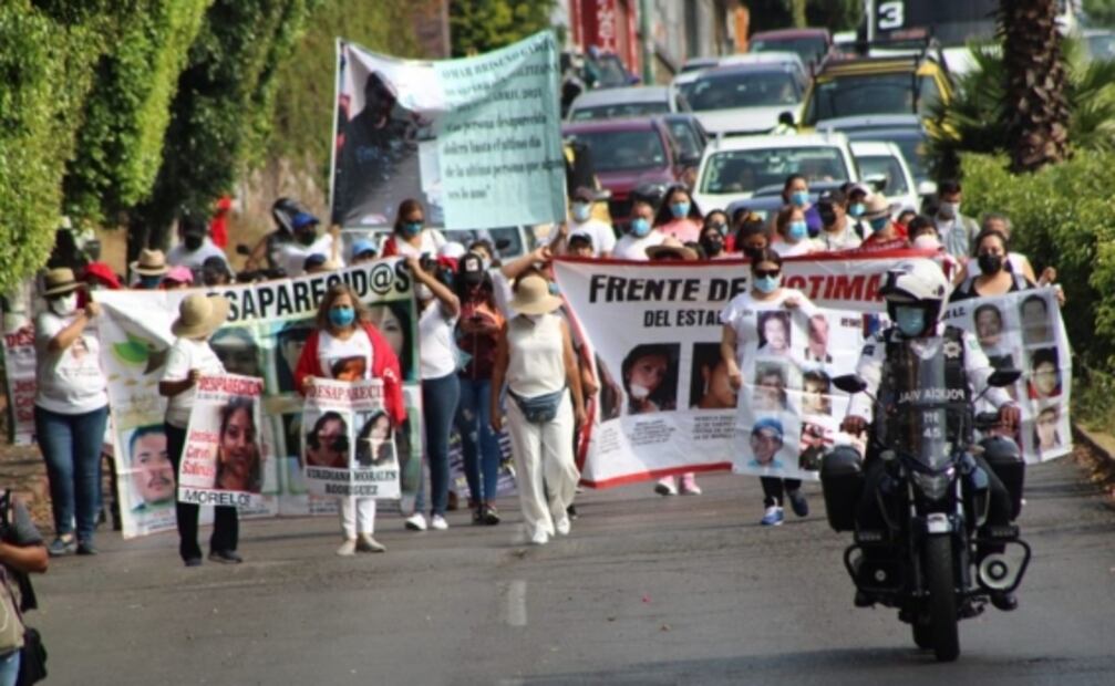 Nada que celebrar el Día de la Madre: mamás de desaparecidos encabezan marchas en varios estados