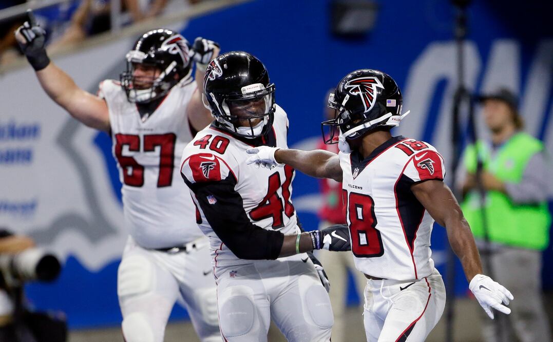 AP. Falcons celebran victoria sobre Detroit