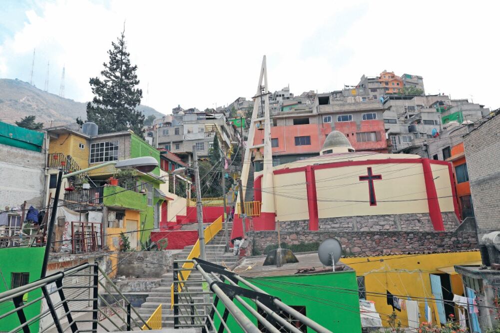 El objetivo del Cablebús es mejorar la movilidad para las personas que viven en las partes altas de la Ciudad, como en el caso de Cuautepec. Foto: ARCHIVO EL UNIVERSAL