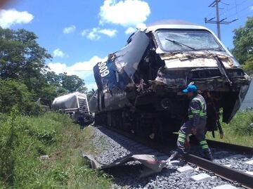 Choca tráiler con Tren Interoceánico en Macuspana, Tabasco; Marina reporta lesionados