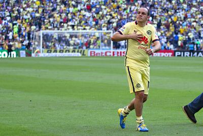 Cuauhtémoc Blanco se burla de Cruz Azul
