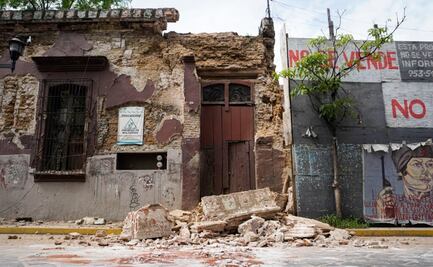 Suman 5 muertos por sismo en Oaxaca; evacuan hospitales de la Costa  