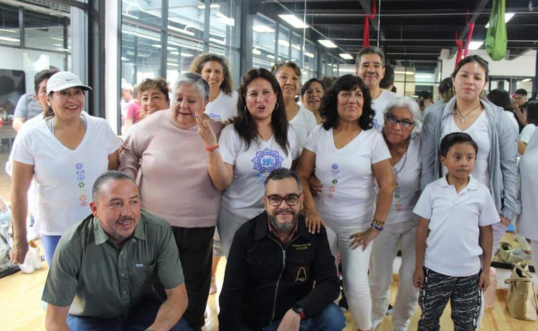 Alcalde de Magdalena Contreras, Fernando Mercado (centro) durante inauguración del edificio anexo del Deportivo Primero de Mayo, Centro de Formación y Desarrollo del Deporte (28/06/2025). Foto: Especial