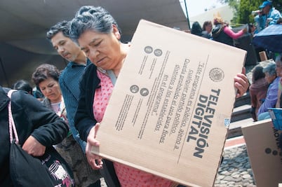La SCT no entregó todas las TV para apagón analógico 