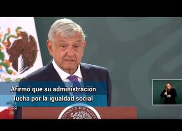 Soy humanista, dice AMLO al preguntarle si es feminista