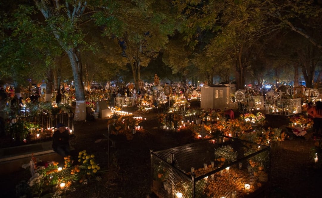 Coco seguramente se basó en esta hermosa tradición. Foto: Cortesía Sectur Michoacán