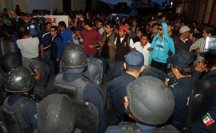 Reporta CNTE 'varios' maestros heridos por enfrentamiento en Oaxaca