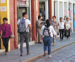 Lanzan campaña por calles seguras para las mujeres