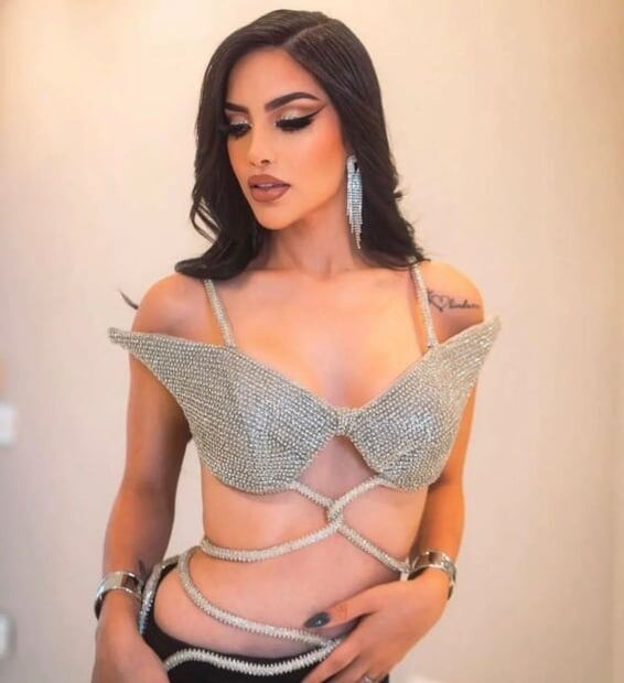 El revelador vestido de Kimberly Loaiza en los Premios Lo Nuestro