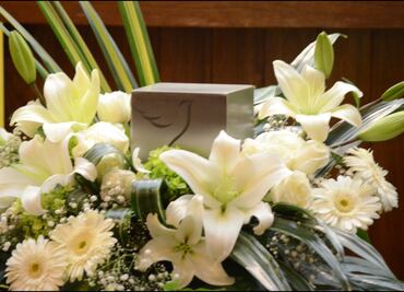 Exfutbolistas y familiares dan último adiós a Batocletti