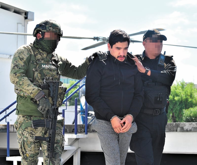 El detenido fue trasladado desde Hidalgo, vía helicóptero, a las instalaciones de la SEIDO, de la Fiscalía General de la República (FGR). Foto: HUGO GARCÍA. EL UNIVERSAL