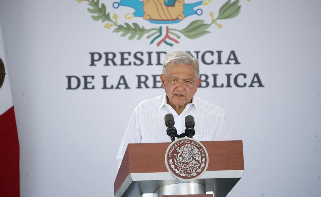 En las instalaciones de la nueva refinería Olmeca de Dos Bocas AMLO envió un mensaje a la nación con motivo del cuarto aniversario de su triunfo electoral. Foto: Germán Espinosa / EL UNIVERSAL 
