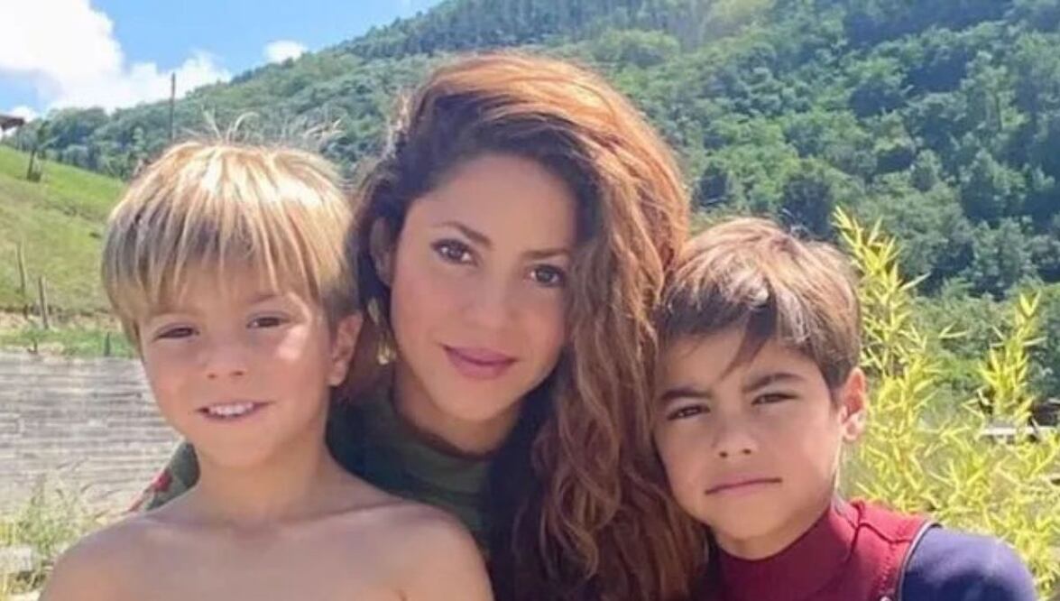 Shakira con sus hijos, Milan y Sasha. Fuente: Instagram @metromagazzinprensa
