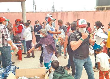 Partidos politizan ayuda a incendios en la Sierra
